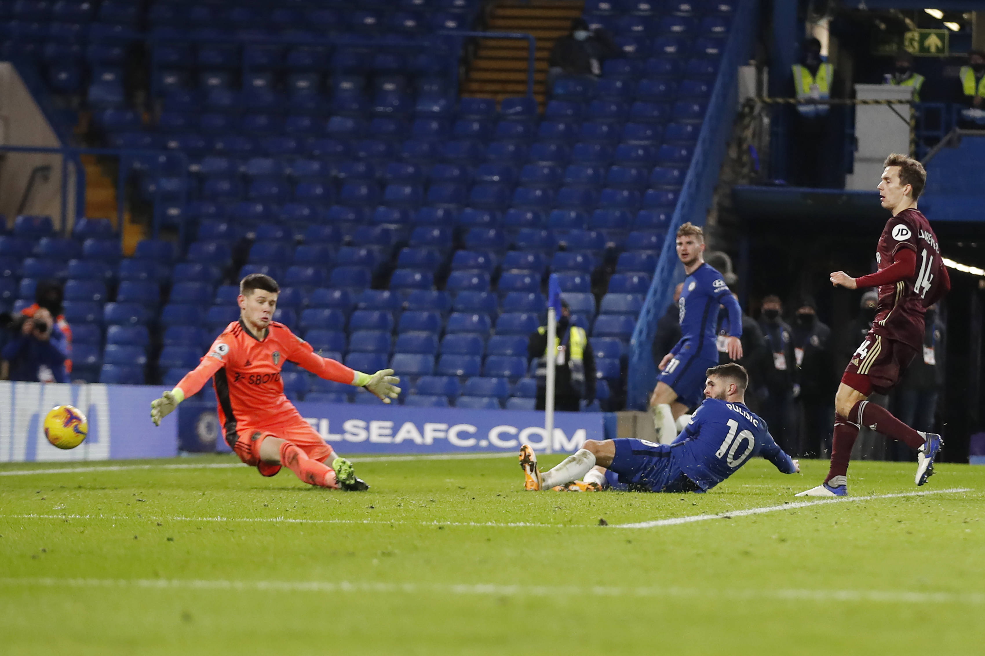 力和贡献仍 力和贡献仍